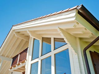 Blockhaus Gardena mit Carport von Rubner Haus Schlüsselfertig ab 349000€, Blockhaus Außenansicht 3