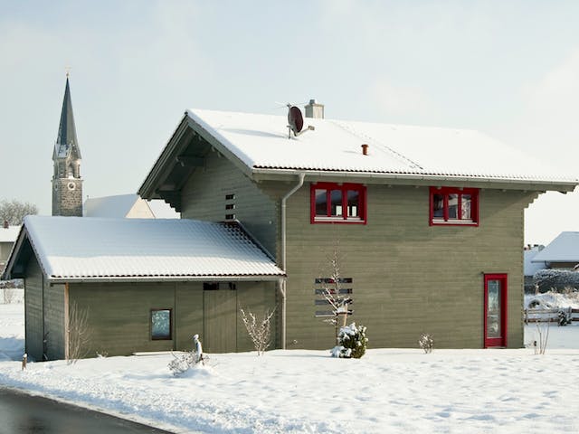 Blockhaus Tirolo von Rubner Haus AT Schlüsselfertig ab 320000€, Blockhaus Außenansicht 3