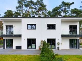 Fertighaus Schmenger von Fertighaus WEISS Schlüsselfertig ab 195000€, Satteldach-Klassiker Außenansicht 2