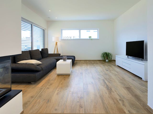 Fertighaus Haus Schöneberg von Fertighaus WEISS Schlüsselfertig ab 408000€, Pultdachhaus Innenansicht 1