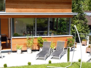 Fertighaus Schubert von Holzhaus Roßkopf Schlüsselfertig ab 284500€, Satteldach-Klassiker Außenansicht 9