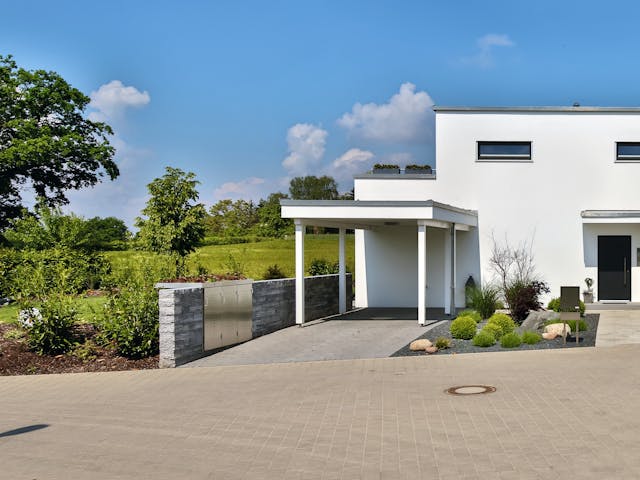 Fertighaus Schwabach von Regnauer Hausbau Schlüsselfertig ab 496050€, Cubushaus Außenansicht 8