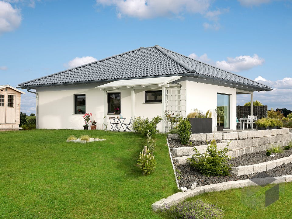 Einfamilienhaus E 10-097.2 - Kompakter Bungalow von SchwörerHaus ...