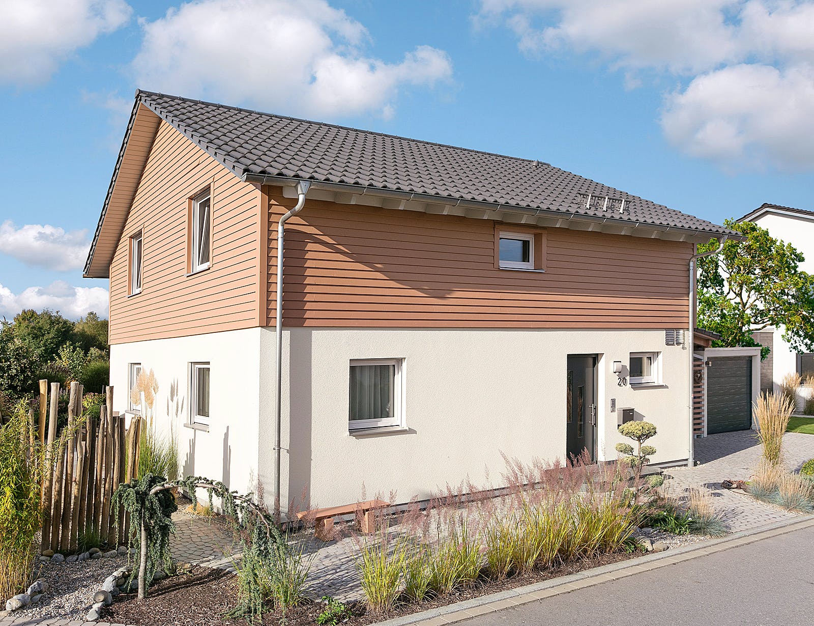 Fertighaus E 15-150.6 - Aktionshaus mit Sonneninsel von SchwörerHaus Schlüsselfertig ab 385500€, Außenansicht 1
