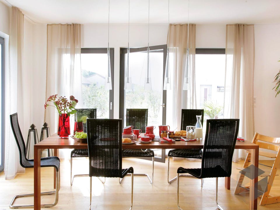 E 20-148.6 - Haus in rot von SchwörerHaus Innenansicht