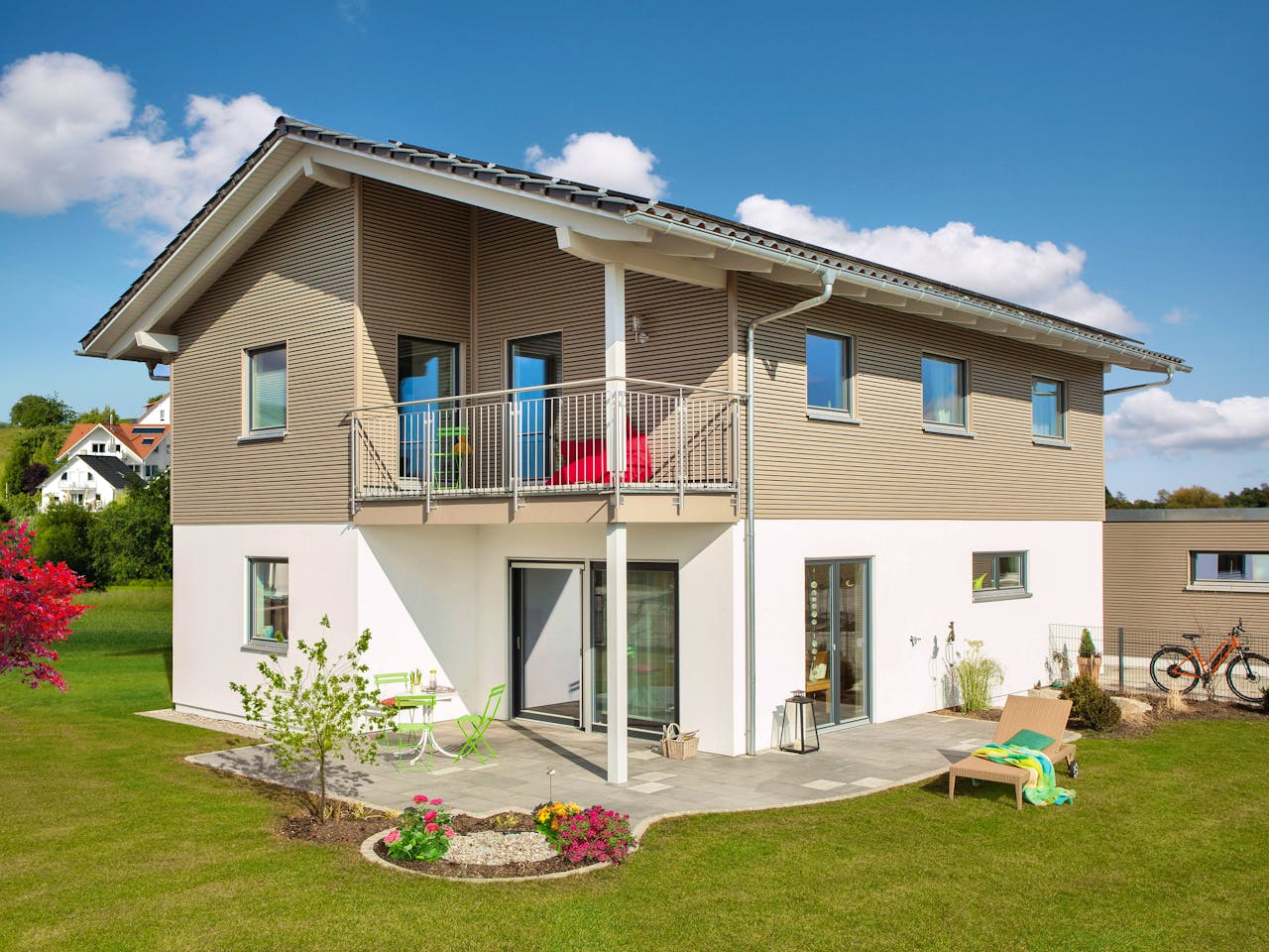 Fertighaus E 20-172.2 - Energieplus-Fertighaus von SchwörerHaus Schlüsselfertig ab 512364€, Außenansicht 1