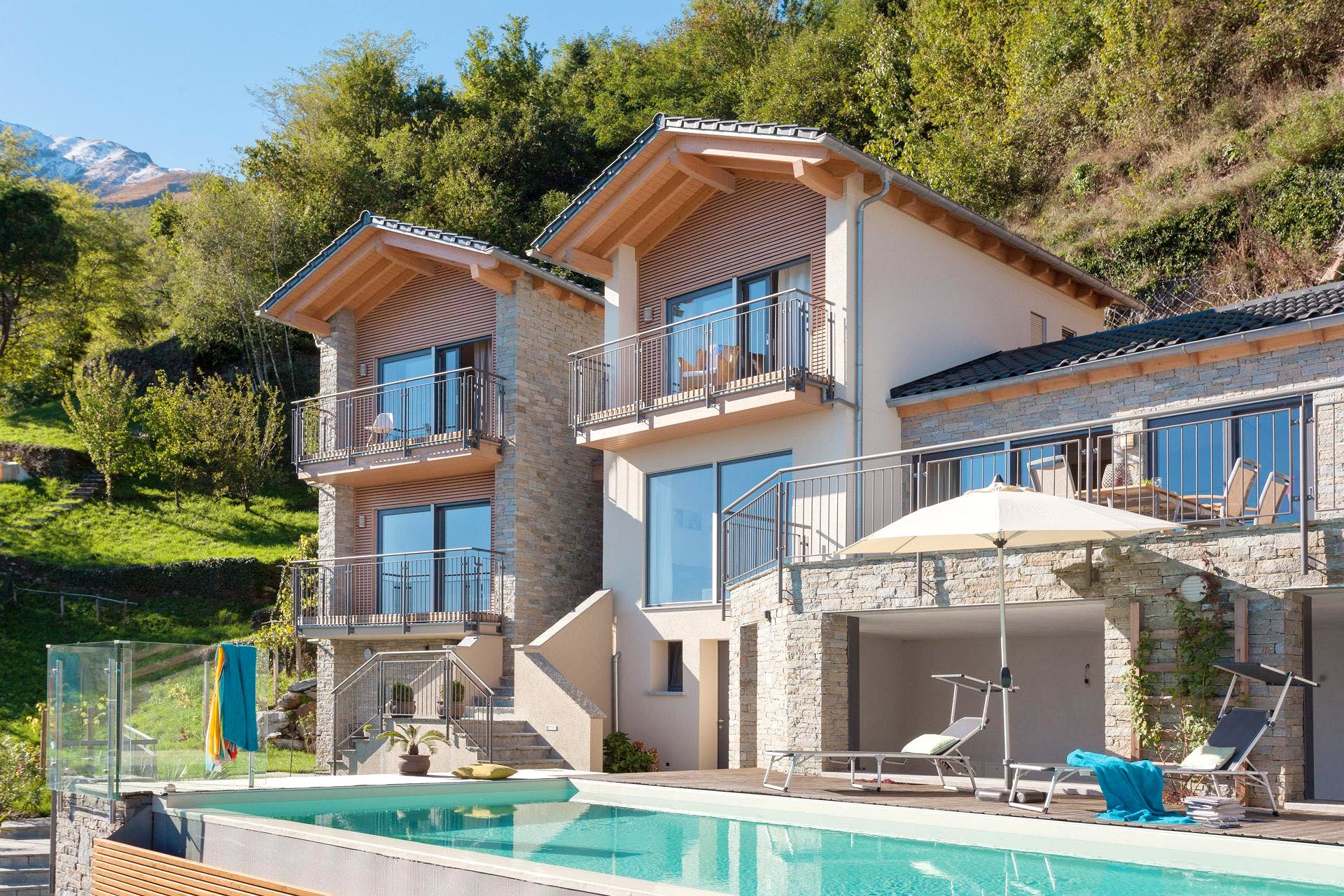 Fertighaus E 20-172.4 - Fertighaus mediterran von SchwörerHaus - Österreich Schlüsselfertig ab 683650€, Außenansicht 2