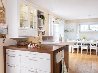 Fertighaus E 20-168.1 - Fertighaus im skandinavischen Landhausstil & Hampton-Flair von SchwörerHaus, Innenansicht 3