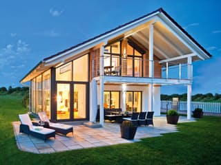 Fertighaus Seehausen von Regnauer Hausbau Schlüsselfertig ab 405975€, Satteldach-Klassiker Außenansicht 4