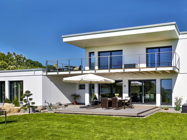 Fertighaus Sigmaringen von Regnauer Hausbau Schlüsselfertig ab 540930€, Cubushaus Außenansicht 1