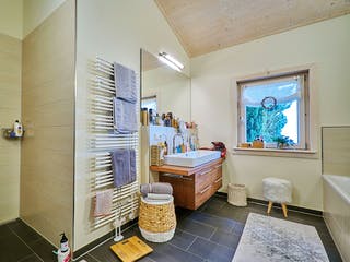 Fertighaus Kundenhaus Bauer von Sonnleitner Holzbau, Bungalow Innenansicht 12