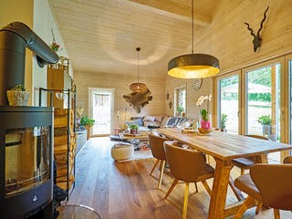 Fertighaus Kundenhaus Bauer von Sonnleitner Holzbau, Bungalow Innenansicht 4