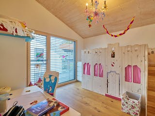 Fertighaus Kundenhaus Severin von Sonnleitner Holzbau, Satteldach-Klassiker Innenansicht 12