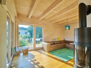 Fertighaus Kundenhaus Wittelsbach von Sonnleitner Holzbau, Satteldach-Klassiker Innenansicht 1