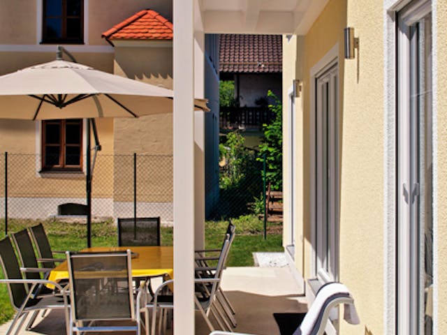 Fertighaus St. Georgen von Regnauer Hausbau Schlüsselfertig ab 255020€, Stadtvilla Außenansicht 9