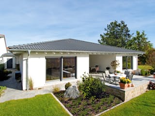 Fertighaus Stift von Fertighaus WEISS Schlüsselfertig ab 356400€, Bungalow Außenansicht 1