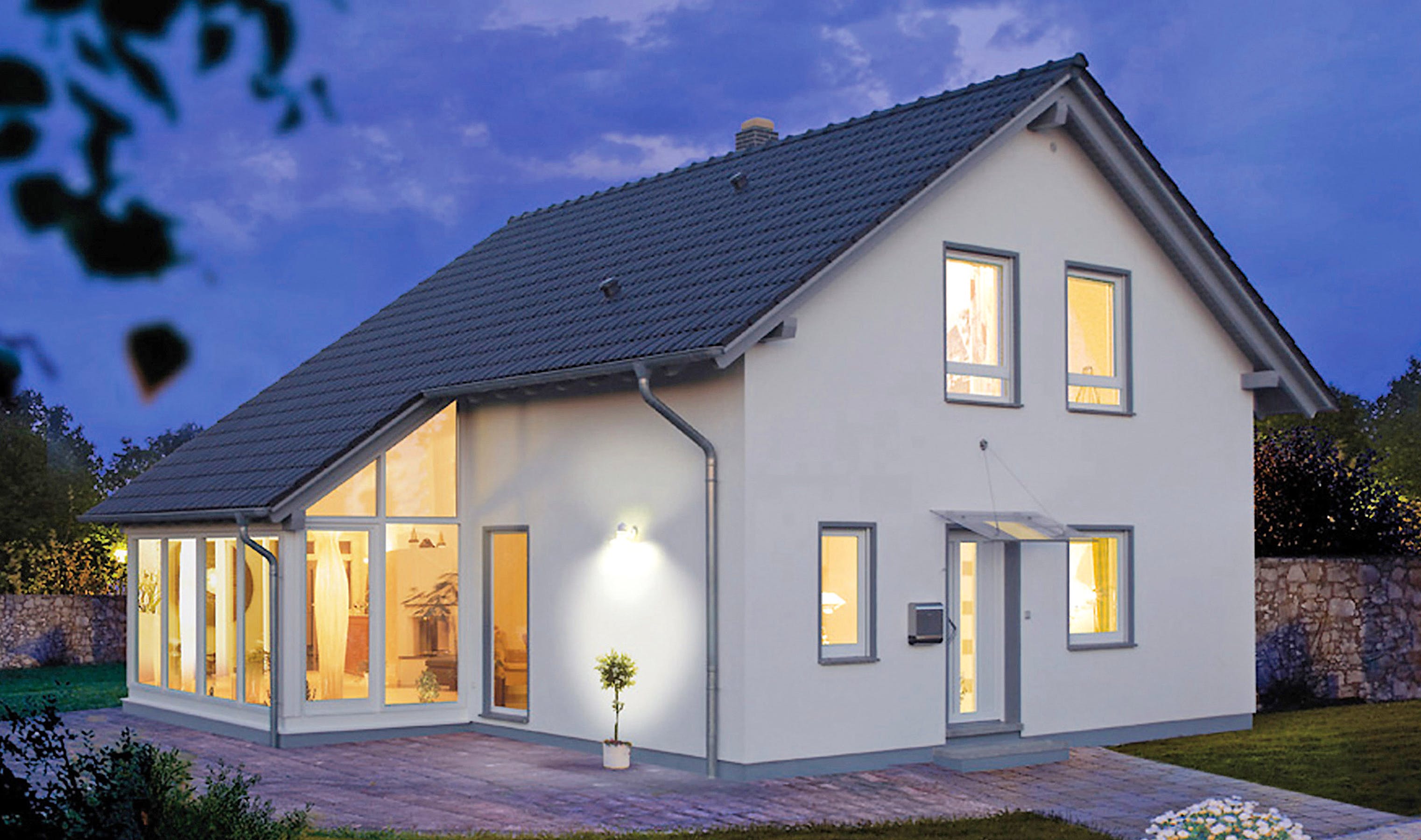 Fertighaus Stockholm von FINGERHUT-HAUS Schlüsselfertig ab 402251€, Satteldach-Klassiker Außenansicht 1