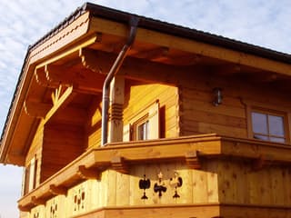 Fertighaus Südtirol (ohne Unterbau) von TIROLIA Ausbauhaus ab 80430€, Satteldach-Klassiker Außenansicht 2