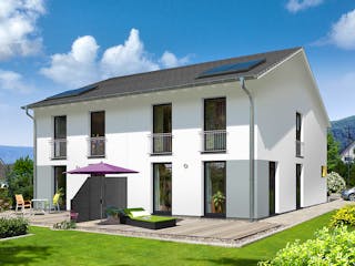 Massivhaus DH Aura 125 von Town & Country Haus Deutschland Schlüsselfertig ab 243690€, Satteldach-Klassiker Außenansicht 3