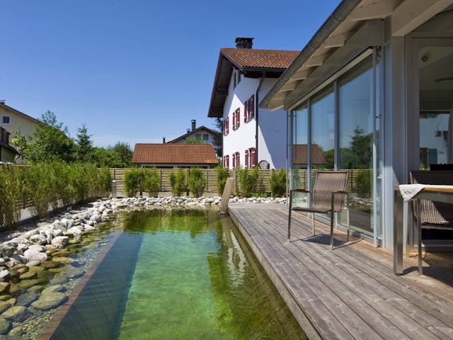 Fertighaus Traunstein von Regnauer Hausbau Schlüsselfertig ab 311110€, Stadtvilla Außenansicht 6