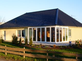 Fertighaus VarioClassic 148 von VarioSelf Schlüsselfertig ab 191140€, Bungalow Außenansicht 1