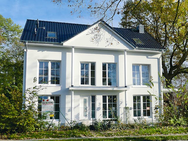 Massivhaus Zweifamilienhaus R_163 von VARIODOMO Bausysteme Schlüsselfertig ab 462300€, Satteldach-Klassiker Außenansicht 1 Massivhaus Zweifamilienhaus R_163 von VARIODOMO Bausysteme Schlüsselfertig ab 462300€, Satteldach-Klassiker Außenansicht 1