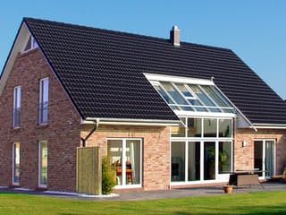 Fertighaus VarioFamily 159 von VarioSelf Schlüsselfertig ab 220030€, Satteldach-Klassiker Außenansicht 1