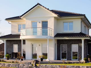 Fertighaus VarioToscana 220 von VarioSelf, Stadtvilla Außenansicht 1