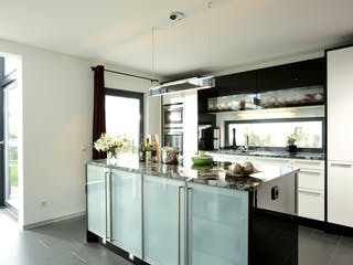 Fertighaus VIO – Einfamilienhaus zum Wohlfühlen von FingerHaus, Satteldach-Klassiker Innenansicht 2