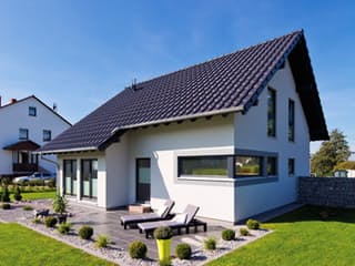 Fertighaus VIO 221 Aktionshaus von FingerHaus, Satteldach-Klassiker Außenansicht 1