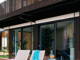 Fertighaus Vita-Cube - MH Fellbach von Regnauer Hausbau Schlüsselfertig ab 456700€, Cubushaus Außenansicht 9