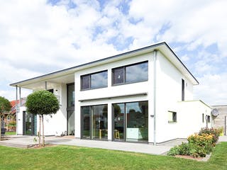 Fertighaus Waldeck von Becker 360 Schlüsselfertig ab 528100€, Cubushaus Außenansicht 1