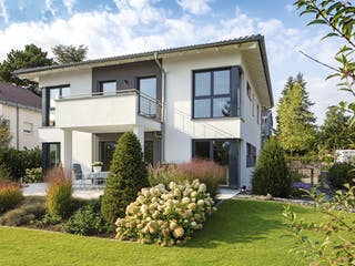 Fertighaus Kundenhaus 17 - Individuelle Planung von WeberHaus, Pultdachhaus Außenansicht 1