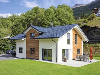 Fertighaus Balance 300 von WeberHaus, Satteldach-Klassiker Außenansicht 1