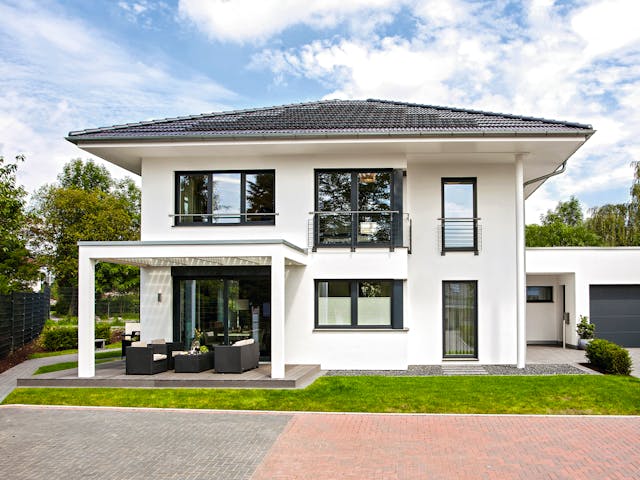 Fertighaus Ausstellungshaus Wuppertal CityLife 250 von WeberHaus Schlüsselfertig ab 595000€, Stadtvilla Außenansicht 2