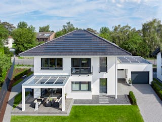 Fertighaus Ausstellungshaus Wuppertal CityLife 250 von WeberHaus Schlüsselfertig ab 443000€, Stadtvilla Außenansicht 3