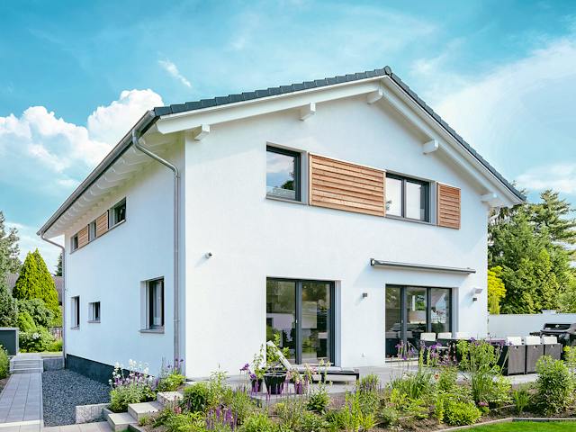 Fertighaus Kundenhaus Greve von WeberHaus Schlüsselfertig ab 487000€, Satteldach-Klassiker Außenansicht 1