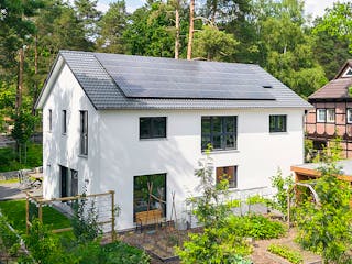 Fertighaus Kundenhaus Granow - generation5.5 Haus 300 von WeberHaus Schlüsselfertig ab 429500€, Außenansicht 1