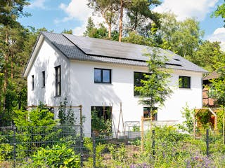 Fertighaus Kundenhaus Granow - generation5.5 Haus 300 von WeberHaus Schlüsselfertig ab 429500€, Außenansicht 3