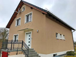 Massivhaus Einfamilienhaus 343 von WEIOTT-Massiv-Haus, Satteldach-Klassiker Außenansicht 3