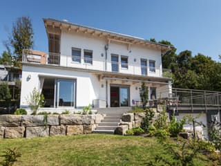 Fertighaus Weißensee -KfW55-Effizinezhaus von ISARTALER HOLZHAUS Schlüsselfertig ab 524900€, Außenansicht 2