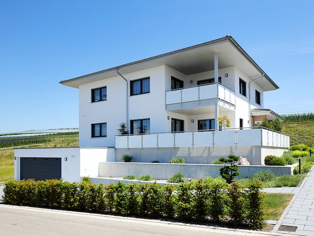 Fertighaus Haus PT von Weizenegger Schlüsselfertig ab 650000€, Stadtvilla Außenansicht 2