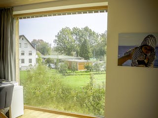 Fertighaus Zweifamilienhaus KW von Weizenegger Schlüsselfertig ab 800000€, Satteldach-Klassiker Innenansicht 6