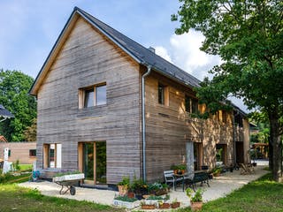 Fertighaus Haus SA von Weizenegger Ausbauhaus ab 320000€, Satteldach-Klassiker Außenansicht 1