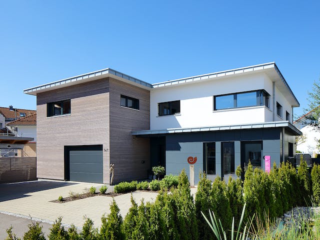 Fertighaus Haus mit Gewerbe WPBW von Weizenegger Schlüsselfertig ab 530000€, Cubushaus Außenansicht 2