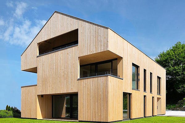 Modernes Holzhaus von Weizenegger