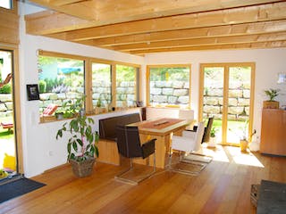 Fertighaus Wezenäcker von Holzhaus Rosskopf Schlüsselfertig ab 439000€, Satteldach-Klassiker Innenansicht 1