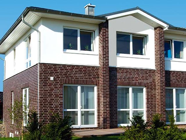 Massivhaus Wiesbaden von HELMA MASSIVHAUS Schlüsselfertig ab 232950€, Stadtvilla Außenansicht 1