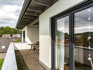 Fertighaus Bauhaus-Stil von Winterhoff, Pultdachhaus Außenansicht 5