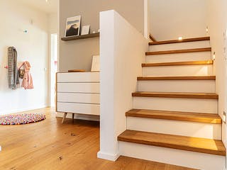 Fertighaus Bauhaus-Stil von Winterhoff, Pultdachhaus Innenansicht 7